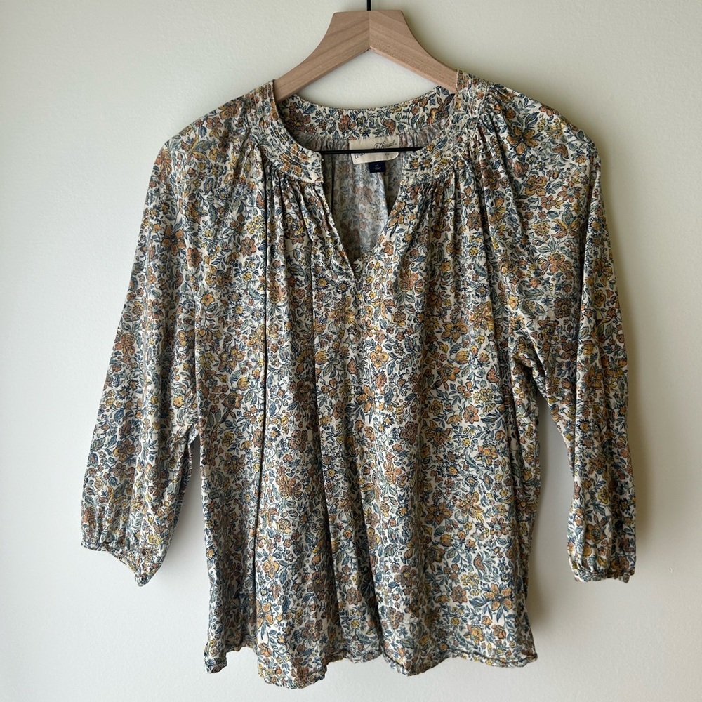 Universal Thread Floral Blouse